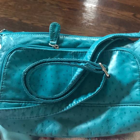 EUC. BUENO SPOTTED CROSSBODY WITH MANY SECTIONS - Picture 1 of 6